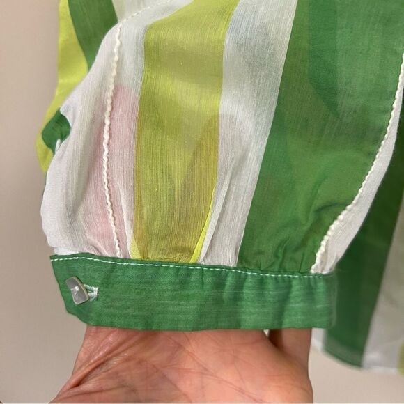 J ‘ Envie sheer striped sheer button down. Size 8 - Picture 2 of 8